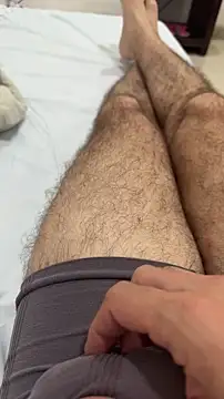 XUCRUTES42 online show from 12-05-25, 12:19