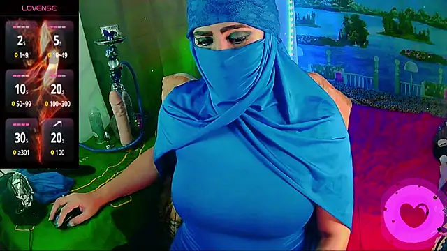 SultanaLayla online show from 07-29-26, 07:01