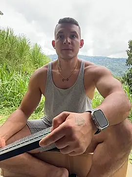 Marco Vega online show from 11-04-25, 07:13