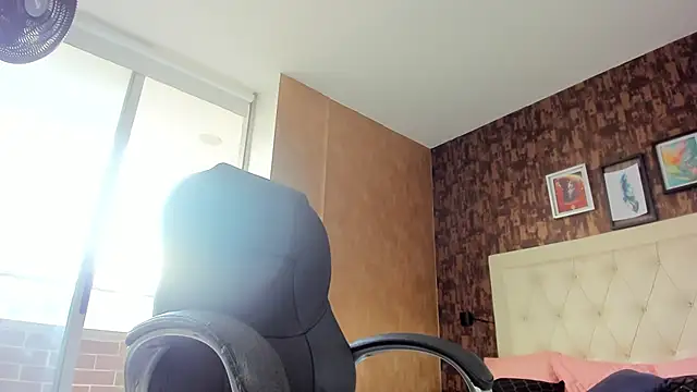 sweet  vanessa1 online show from 03-11-26, 07:42