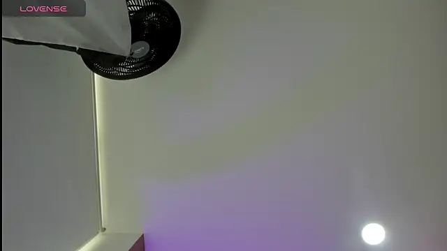 sweet  vanessa1 online show from 06-08-26, 07:36