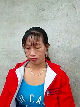 ngocngoc cute online show from 10-04-25, 12:52