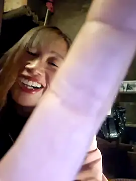 ngocngoc cute online show from 11-25-25, 12:49