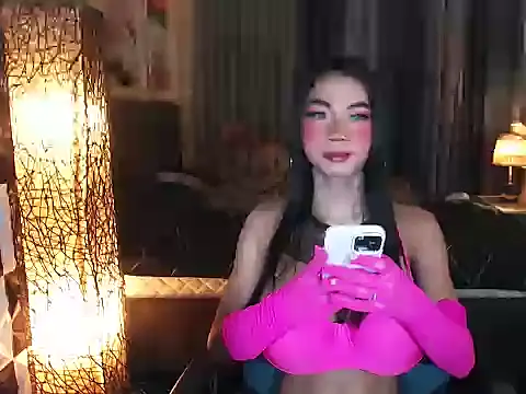 HorseCockJamieTS online show from 10-04-25, 11:03