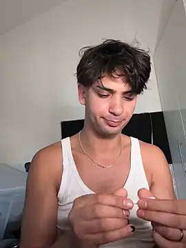 Gipsyboysteve online show from 10-10-25, 02:49