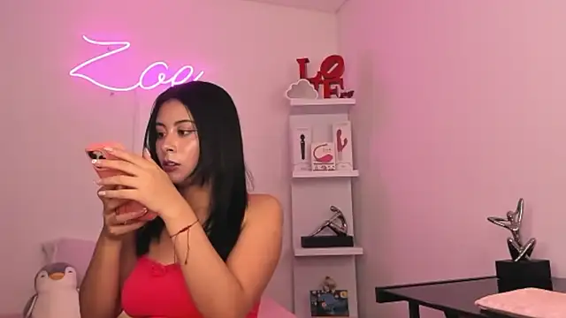 Snapshot of zoecams1 chatting on 03-24-26, 08:47 zoecams1 online show from 03-24-26, 08:47