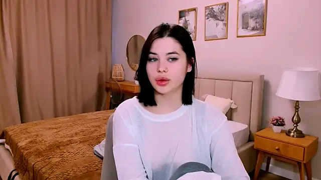 lil angel  online show from 02-02-26, 02:16