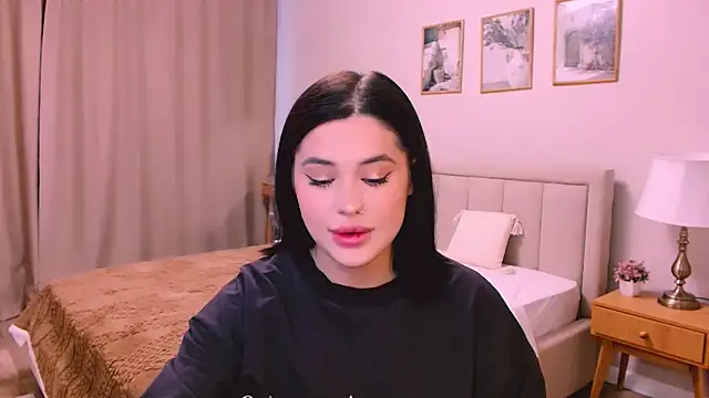 lil angel  online show from 02-21-26, 11:22