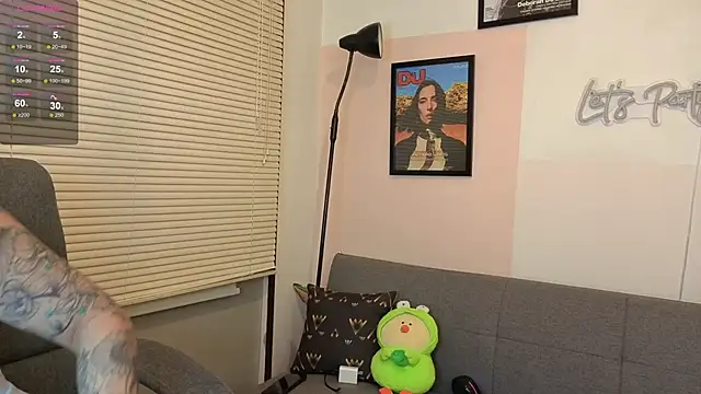 SujannaVarma  online show from 11-06-25, 10:54