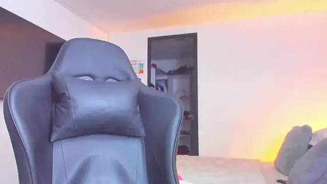 RJBarto online show from 09-27-25, 06:35