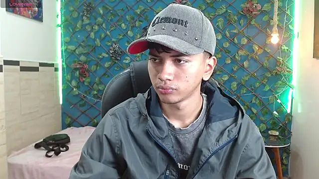 markbowie online show from 02-01-26, 01:42