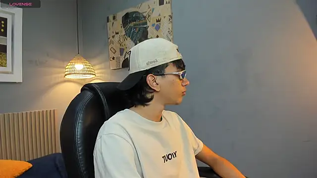 markbowie online show from 04-18-26, 07:18