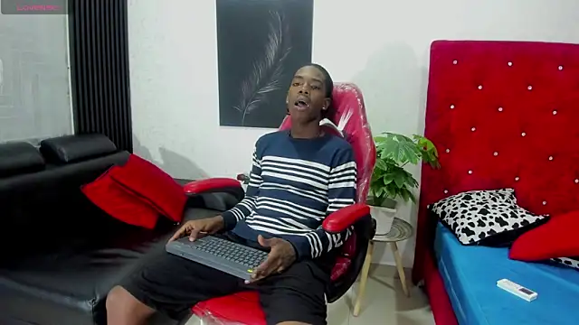 Snapshot of Cam_Brown chatting on 09-09-25, 04:34 Cam Brown online show from 09-09-25, 04:34
