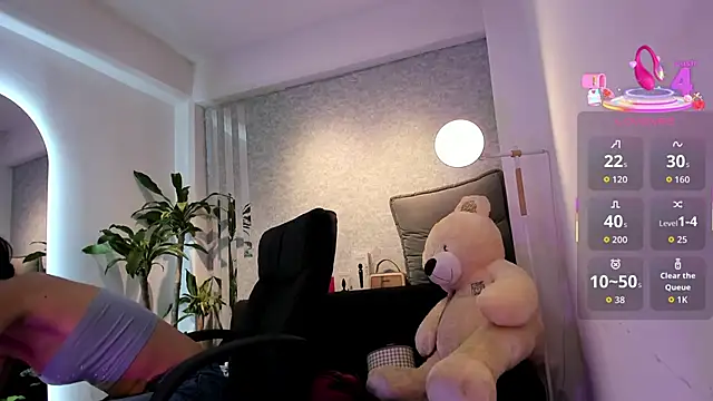 lily cash1 online show from 02-16-26, 12:56