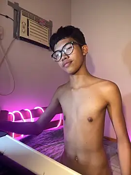 urcumjp online show from 09-25-25, 06:50