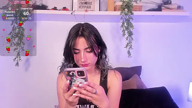 Vampgyal online show from 11-07-25, 08:42