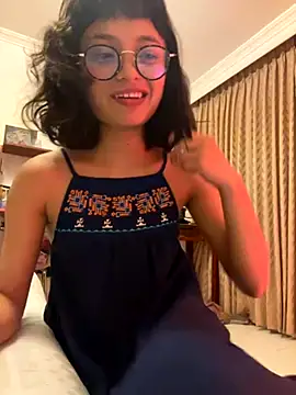 Snapshot of wildflower_sex chatting on 10-27-25, 04:05 wildflower sex online show from 10-27-25, 04:05