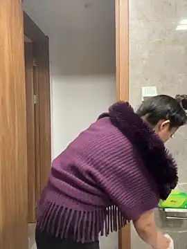 anna yngs online show from 10-02-25, 01:18