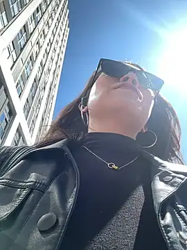 anna yngs online show from 02-12-26, 05:02