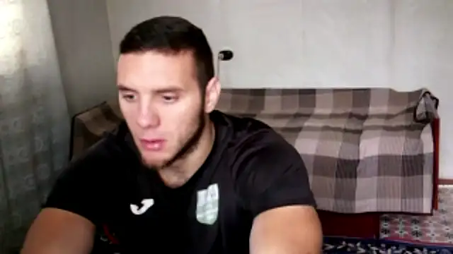 Jordan1Dior online show from 10-09-25, 07:28