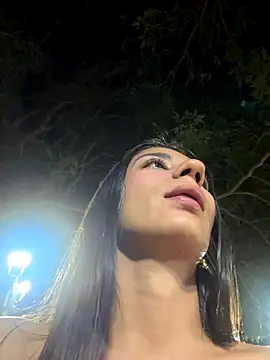 -juicy  online show from 11-27-25, 01:18