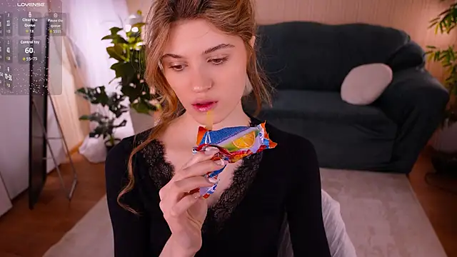 Angell Wild online show from 04-04-26, 03:53