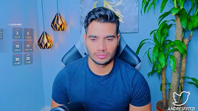 Snapshot of AndresR3 chatting on 09-17-25, 12:18 AndresR3 online show from 09-17-25, 12:18