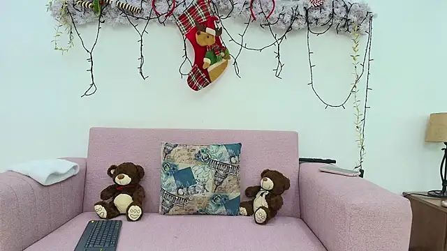 Sabrina Andrew online show from 12-22-25, 11:18