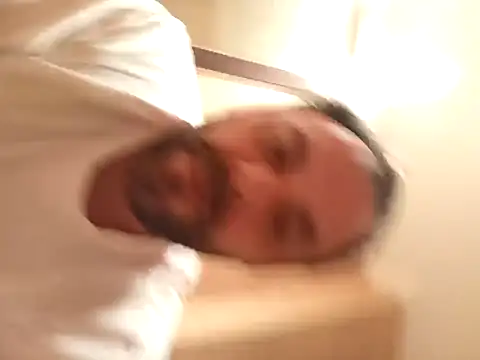 manchego85 online show from 12-16-25, 07:19