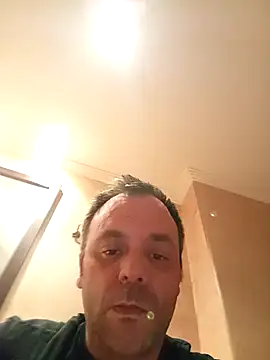 manchego85 online show from 04-20-26, 09:49