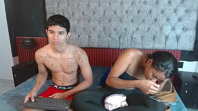 RihanandDrake online show from 11-29-25, 02:20