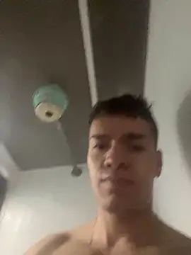 ALPHA DOMINUS  online show from 10-30-25, 01:40