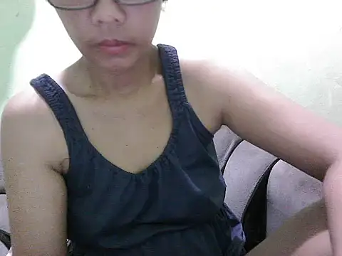 Snapshot of HotLadyPinay32 chatting on 05-01-26, 10:25 HotLadyPinay32 online show from 05-01-26, 10:25