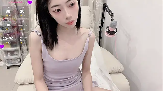 tuantuanle online show from 04-17-26, 03:59