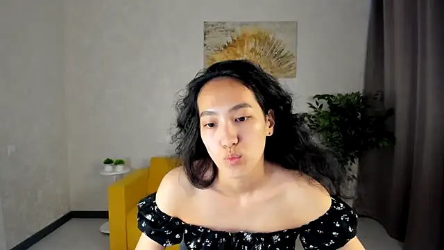 FlirtyAura online show from 05-18-26, 03:35