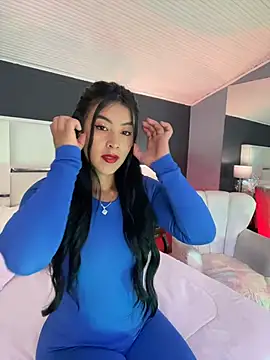 BellaFernandez   online show from 12-18-25, 10:54