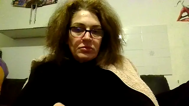 RubyyRosee online show from 11-26-25, 06:36