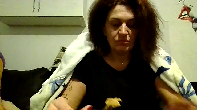 RubyyRosee online show from 01-13-26, 06:08