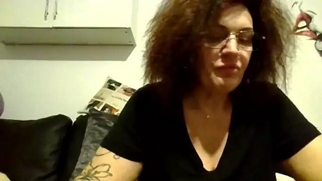 RubyyRosee online show from 01-17-26, 06:18