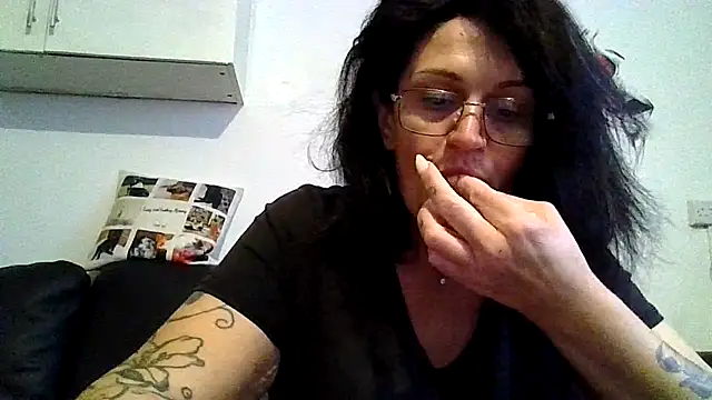 RubyyRosee online show from 06-03-26, 01:36