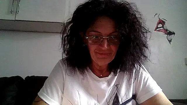 RubyyRosee online show from 07-04-26, 06:19