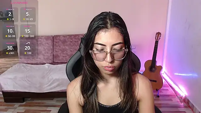 Susanahendrix online show from 03-04-26, 06:14