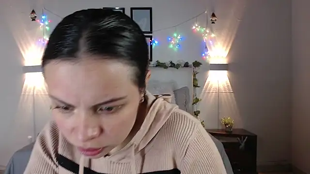 Megan 05  online show from 04-19-26, 07:16