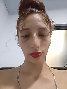 amelie sex online show from 05-21-26, 07:43