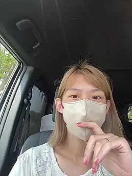 Snapshot of usako_2025 chatting on 07-24-26, 03:48 usako 2025 online show from 07-24-26, 03:48