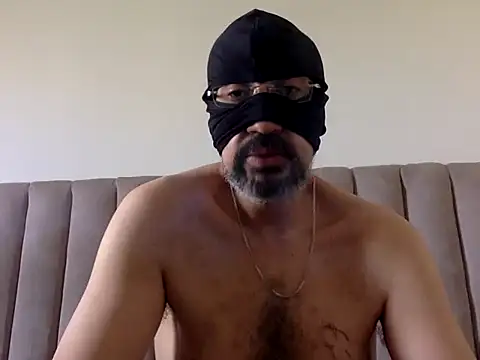 CaiBull online show from 05-13-26, 07:28