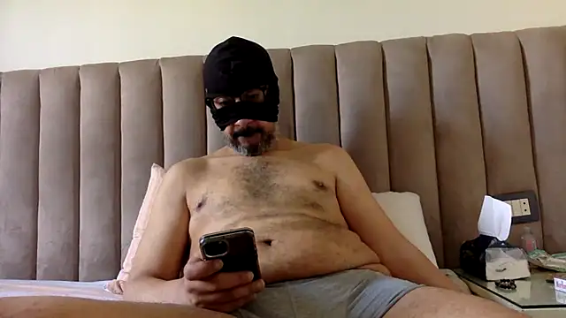 CaiBull online show from 05-25-26, 05:24