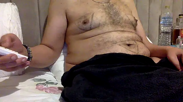 CaiBull online show from 07-04-26, 10:16