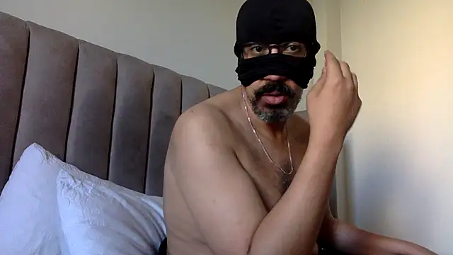 CaiBull online show from 07-14-26, 04:50