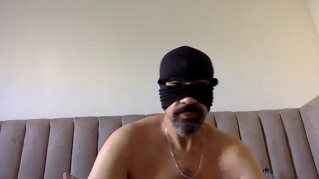 CaiBull online show from 07-21-26, 04:59